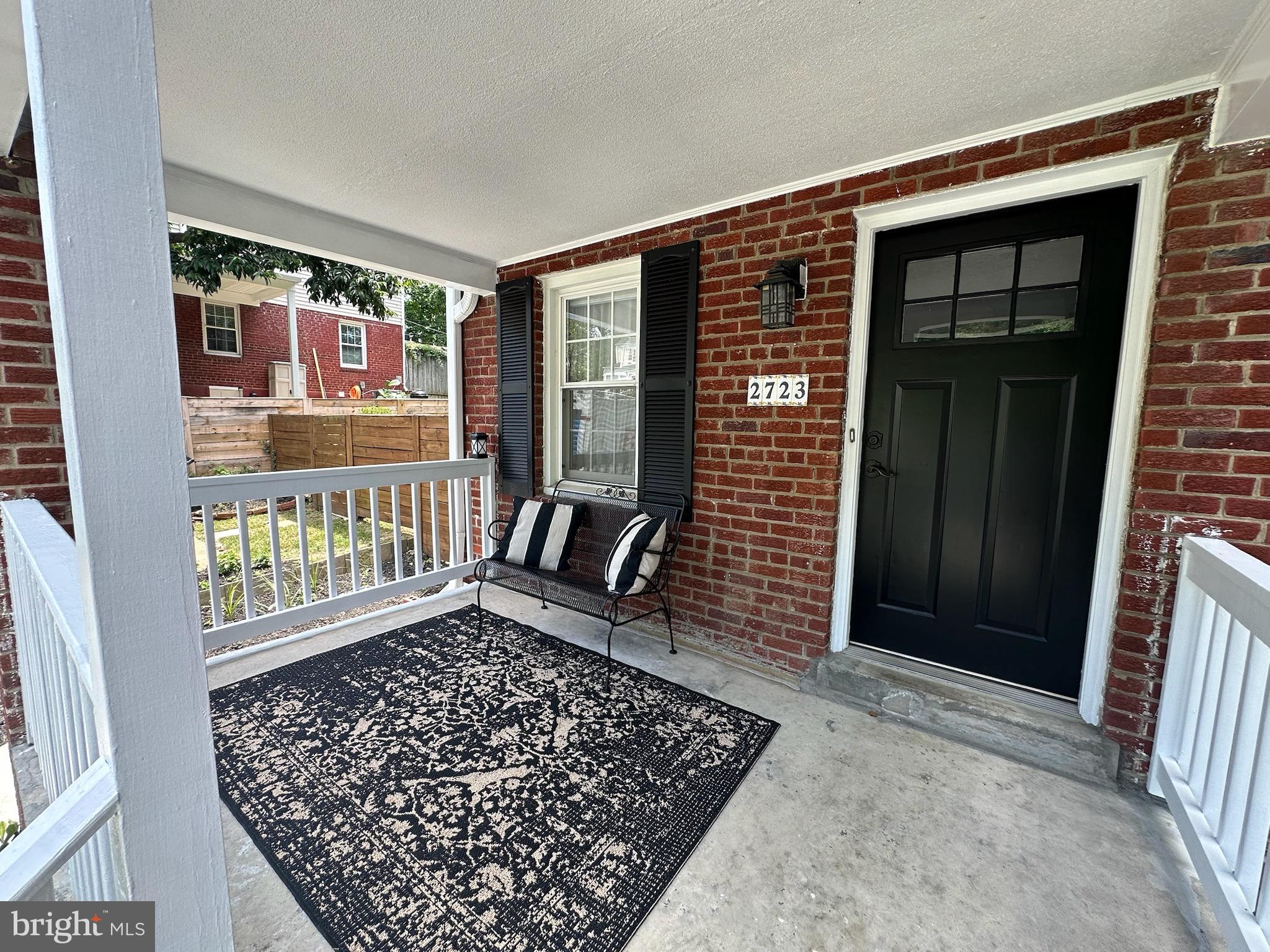 2723 FARNSWORTH DRIVE