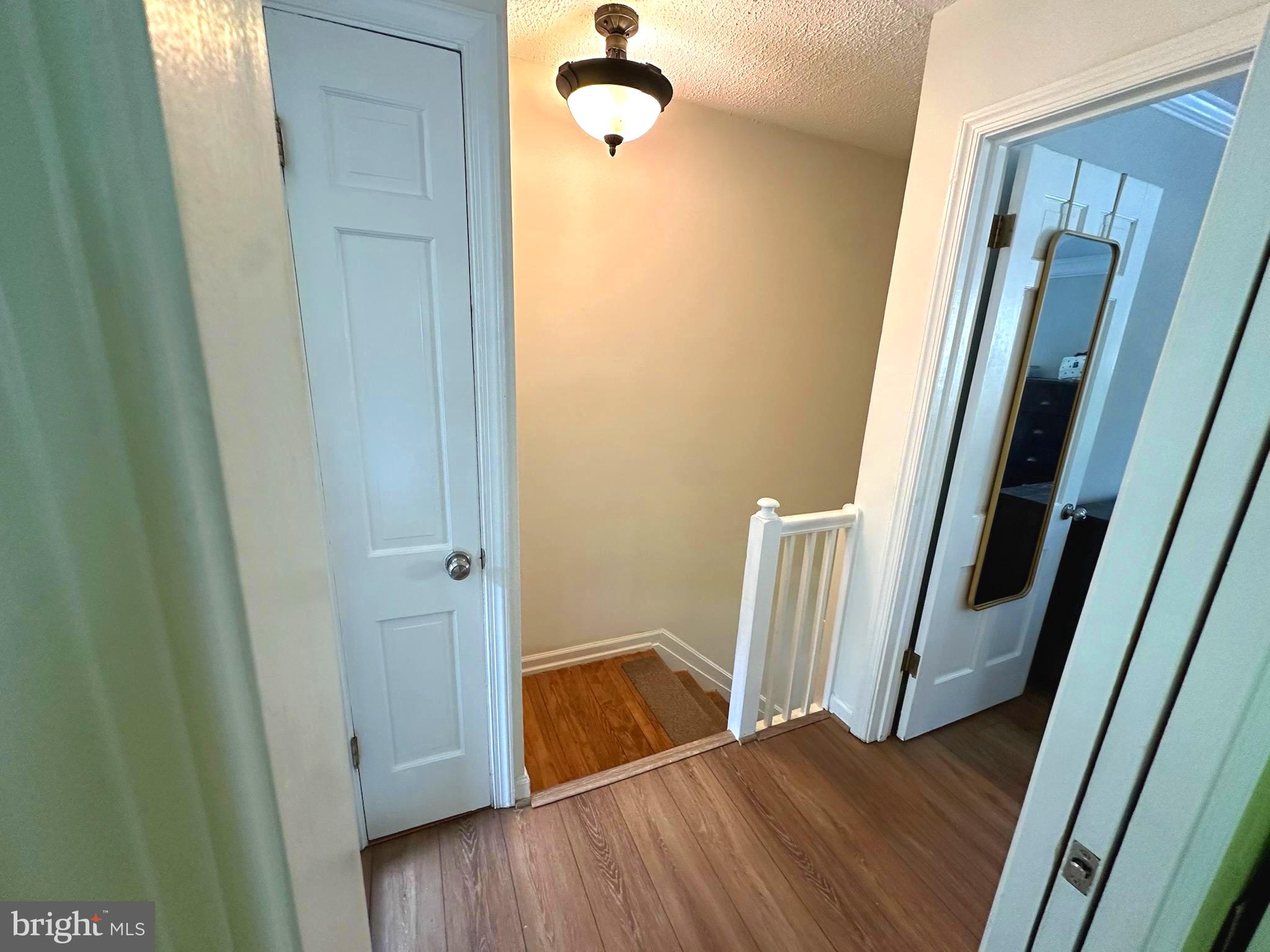 2723 FARNSWORTH DRIVE