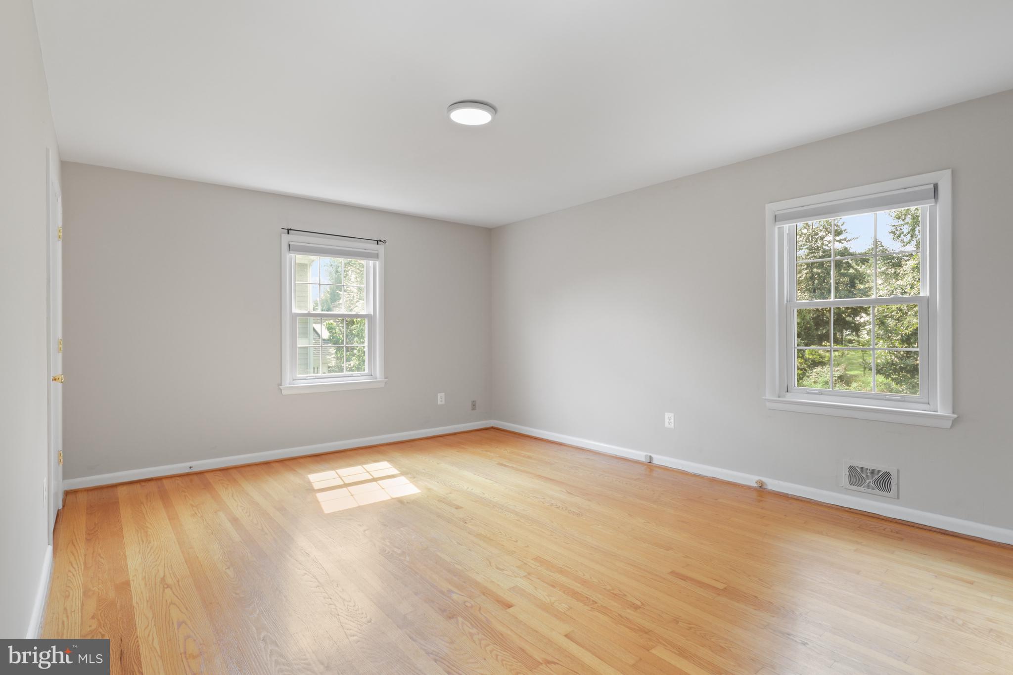 6139 TOMPKINS DRIVE