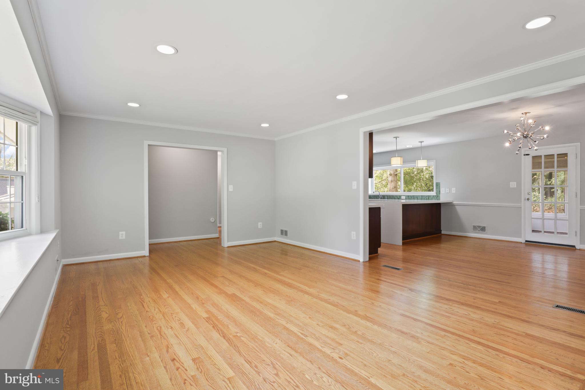 6139 TOMPKINS DRIVE