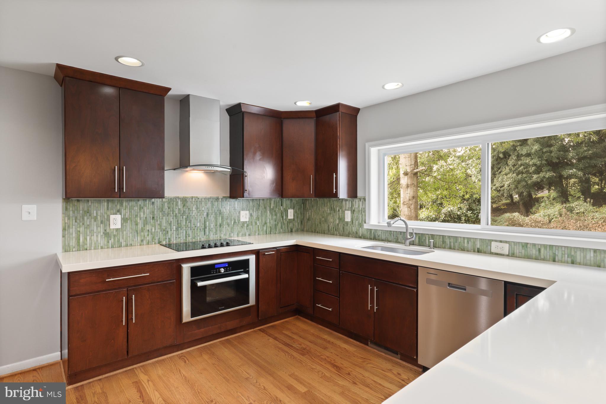 6139 TOMPKINS DRIVE