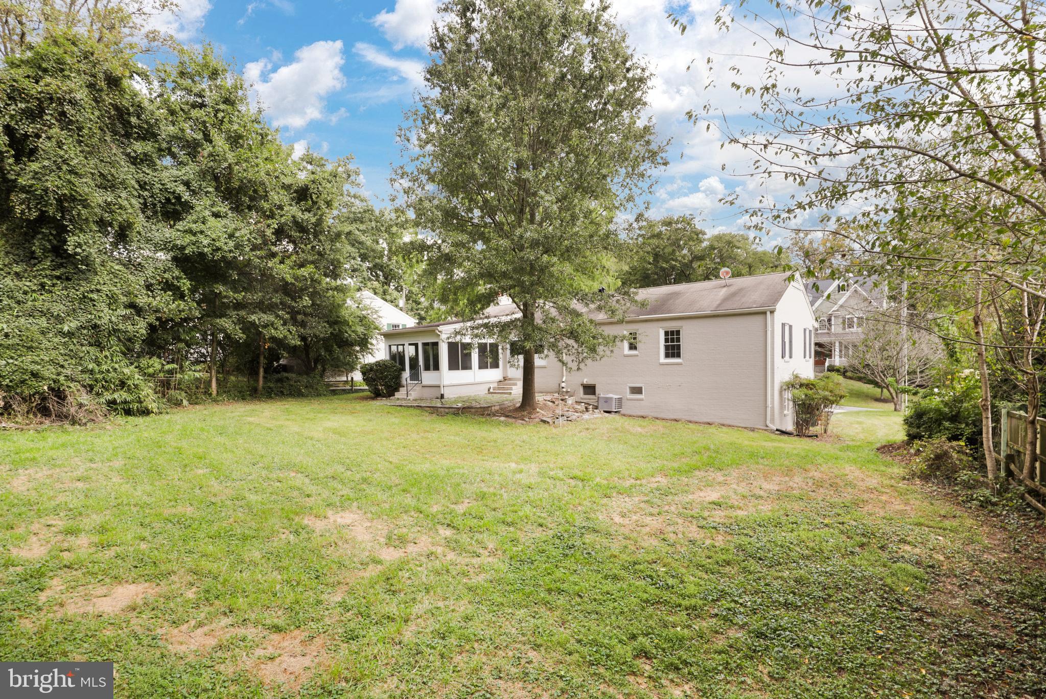 6139 TOMPKINS DRIVE