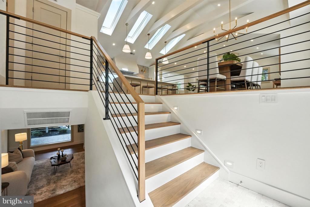 6211 WATERWAY DRIVE