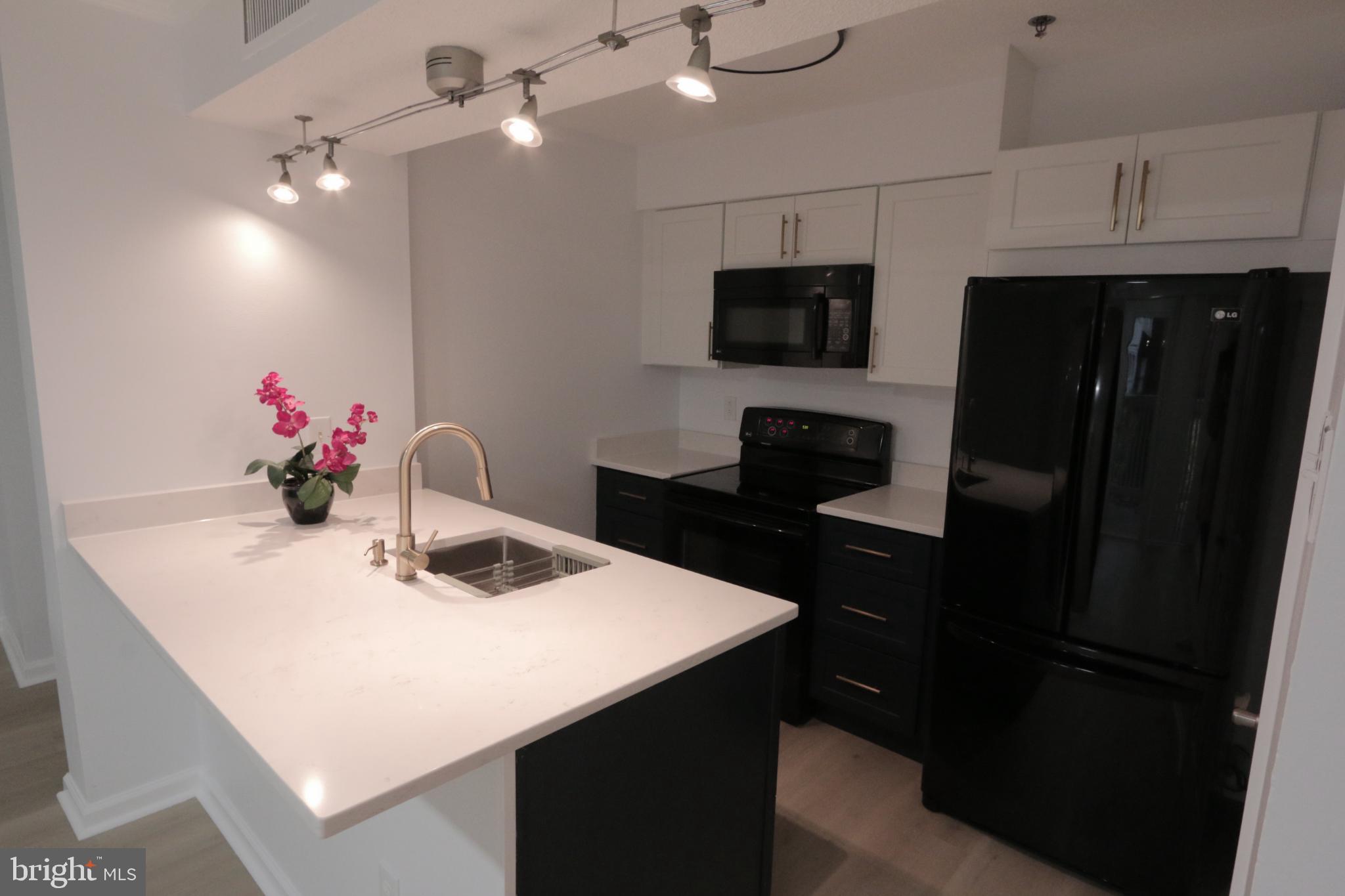 1504 LINCOLN WAY 104