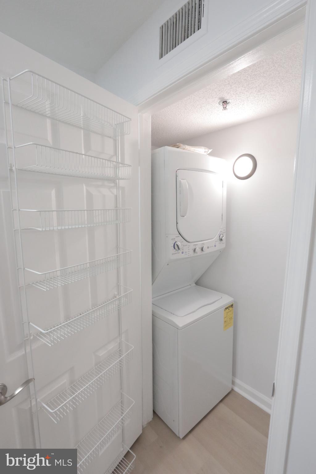 1504 LINCOLN WAY 104