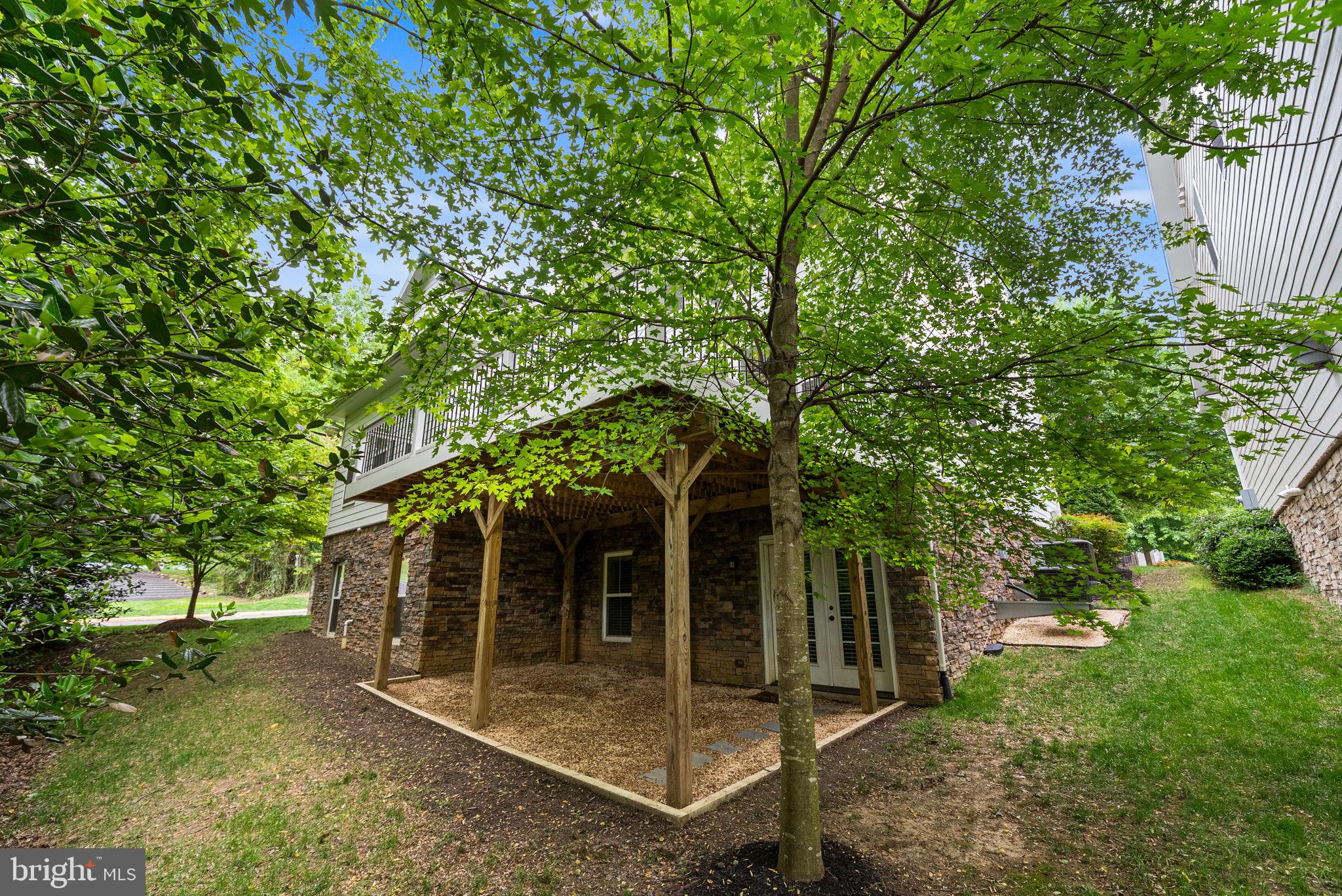 6198 CHAMPION OAK COURT