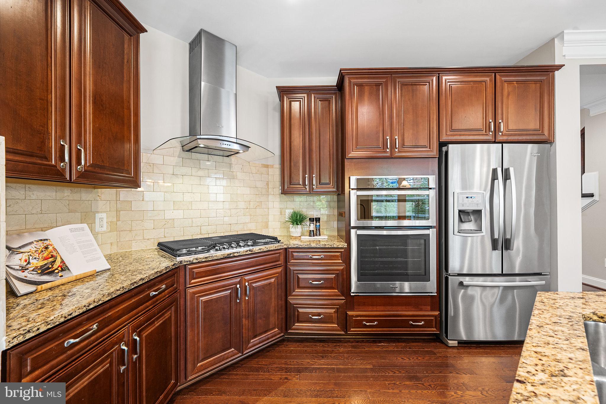6198 CHAMPION OAK COURT