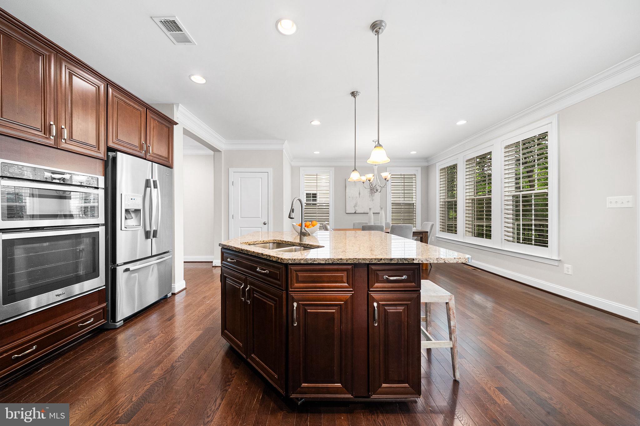 6198 CHAMPION OAK COURT
