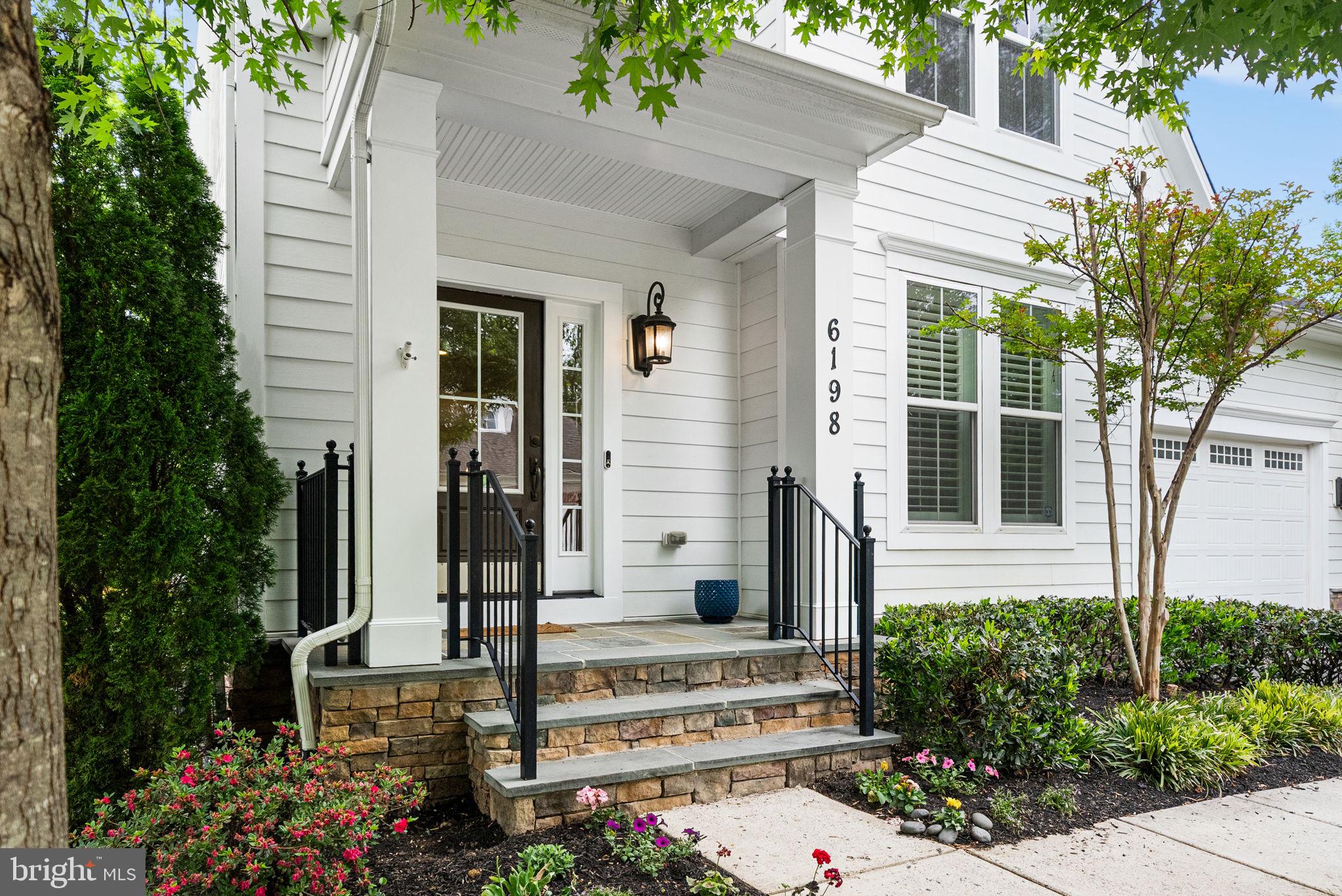 6198 CHAMPION OAK COURT