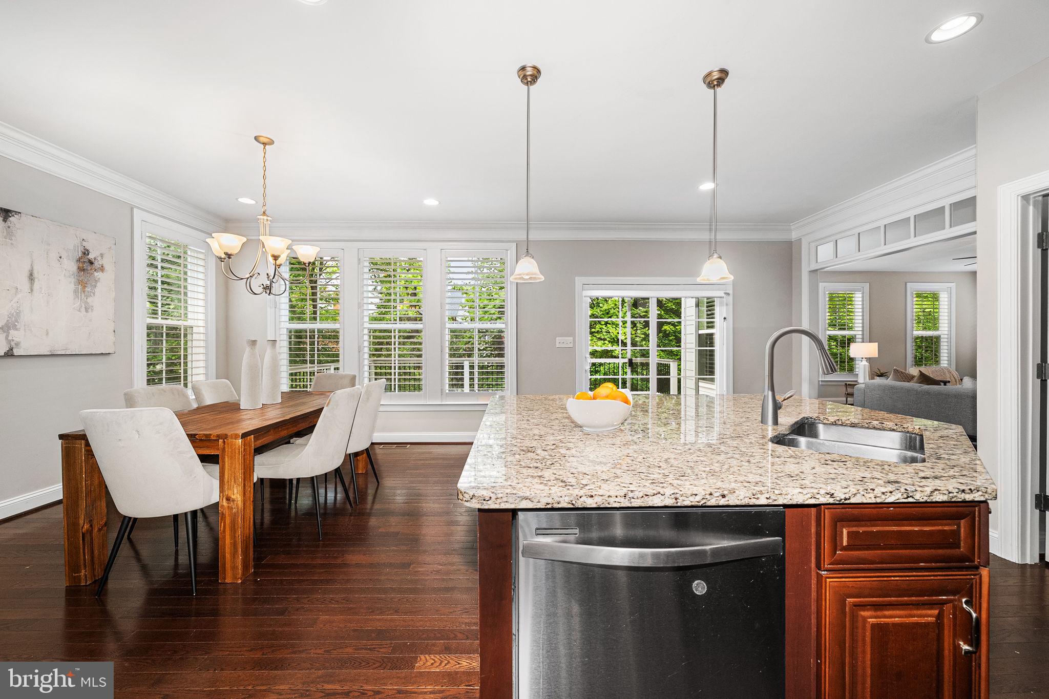 6198 CHAMPION OAK COURT