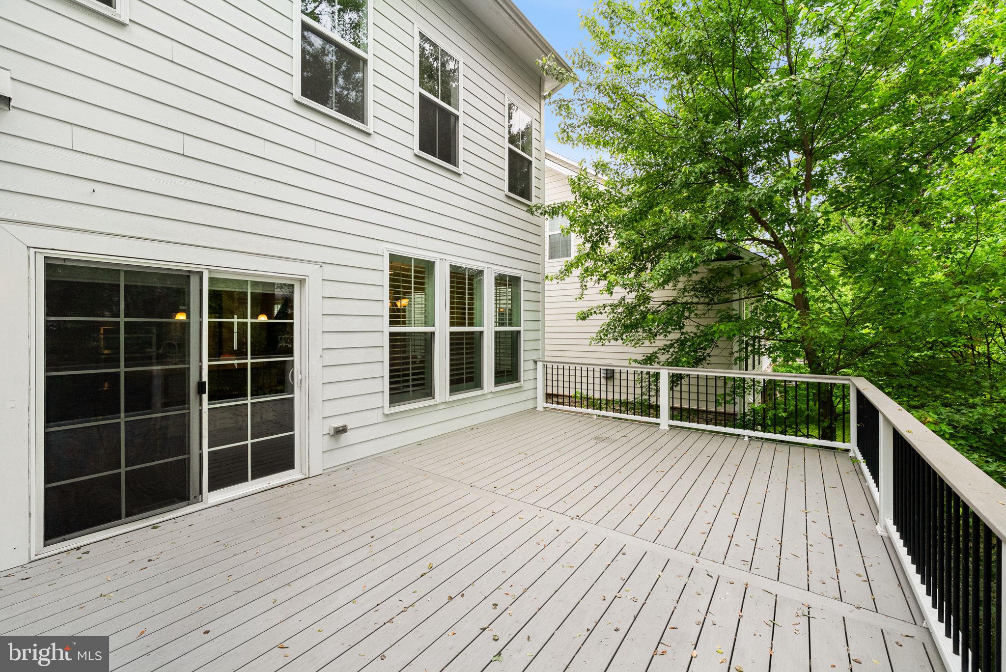 6198 CHAMPION OAK COURT