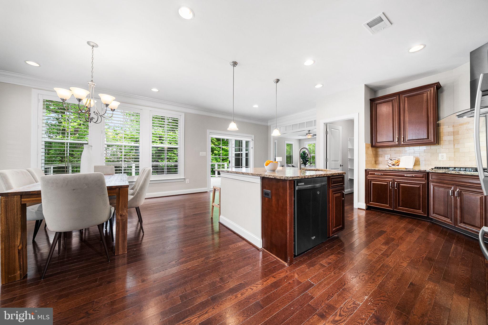 6198 CHAMPION OAK COURT