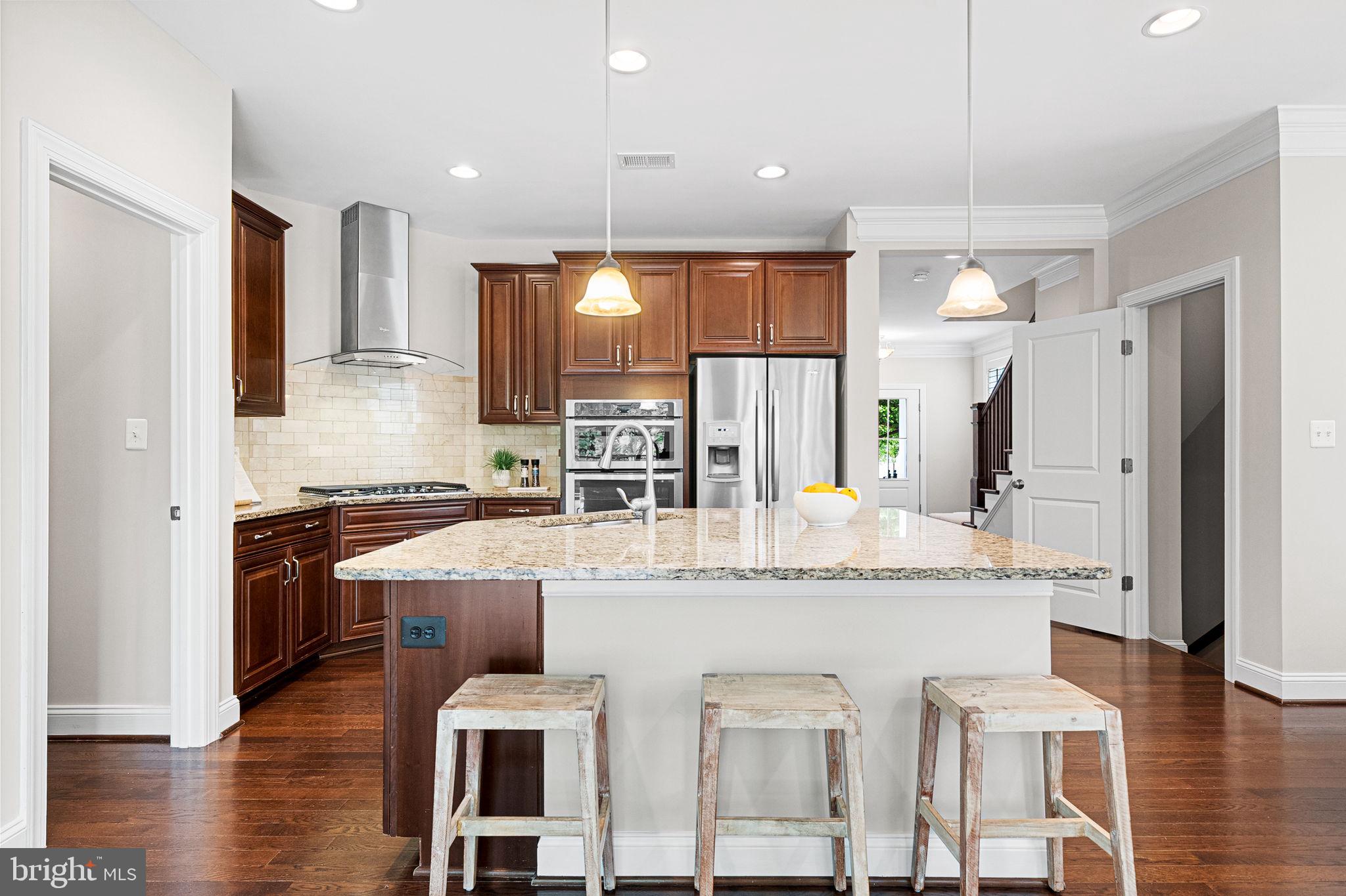 6198 CHAMPION OAK COURT