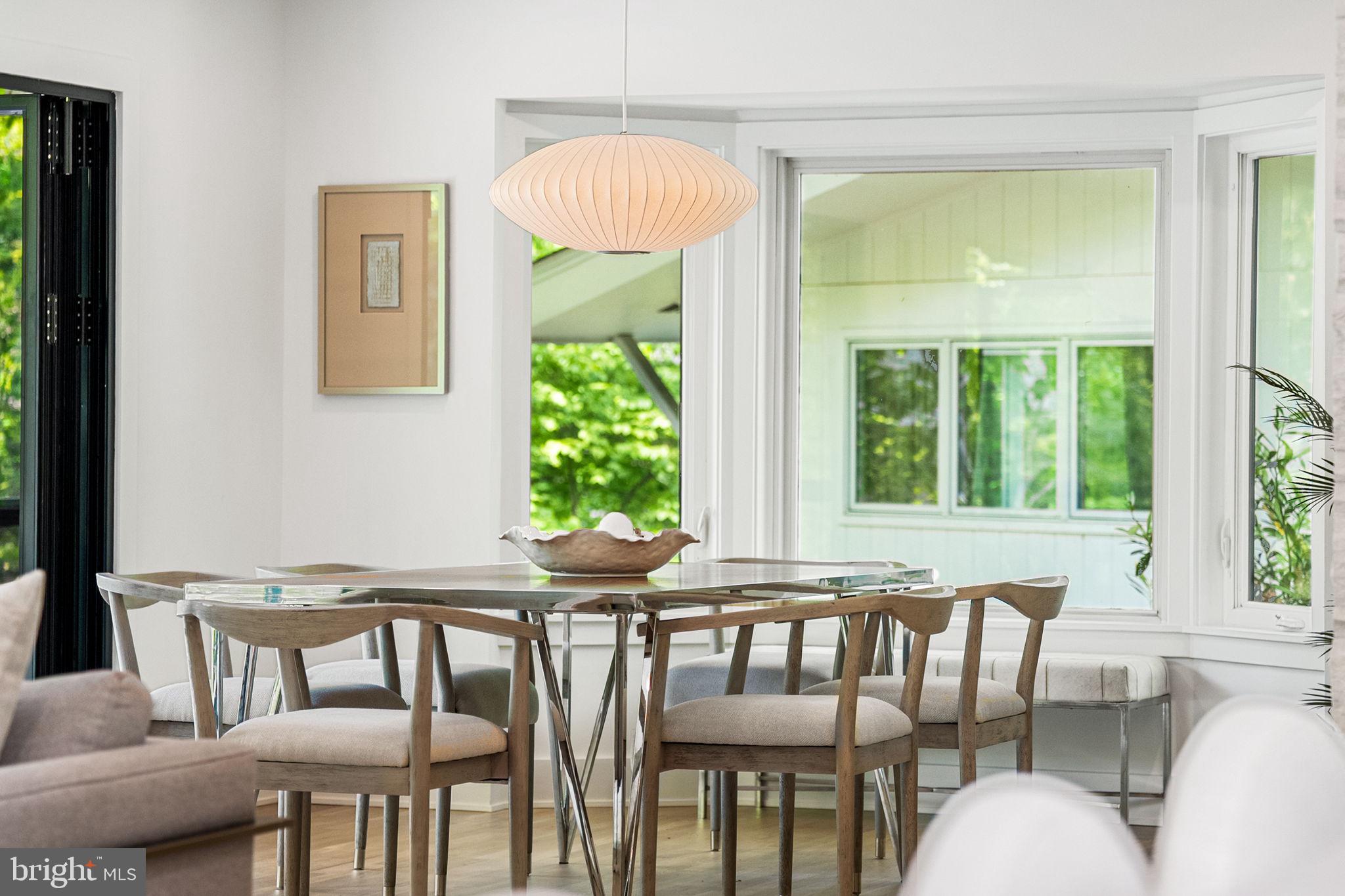 3804 LAKEVIEW TERRACE