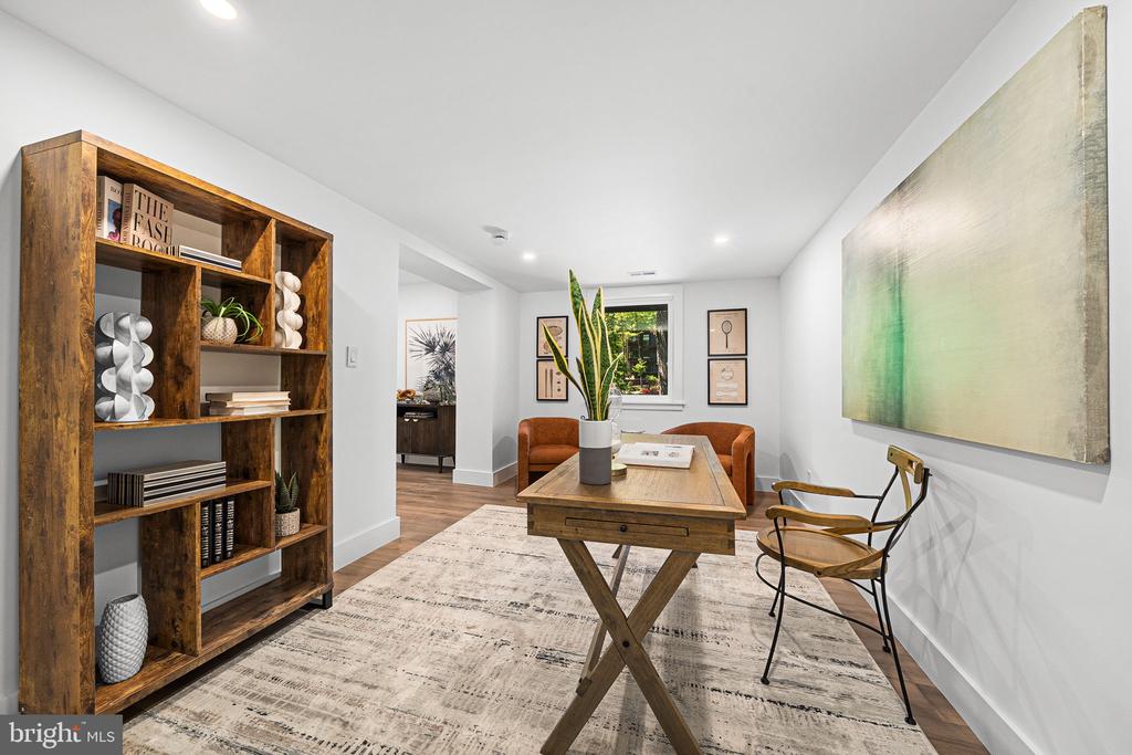 3804 LAKEVIEW TERRACE