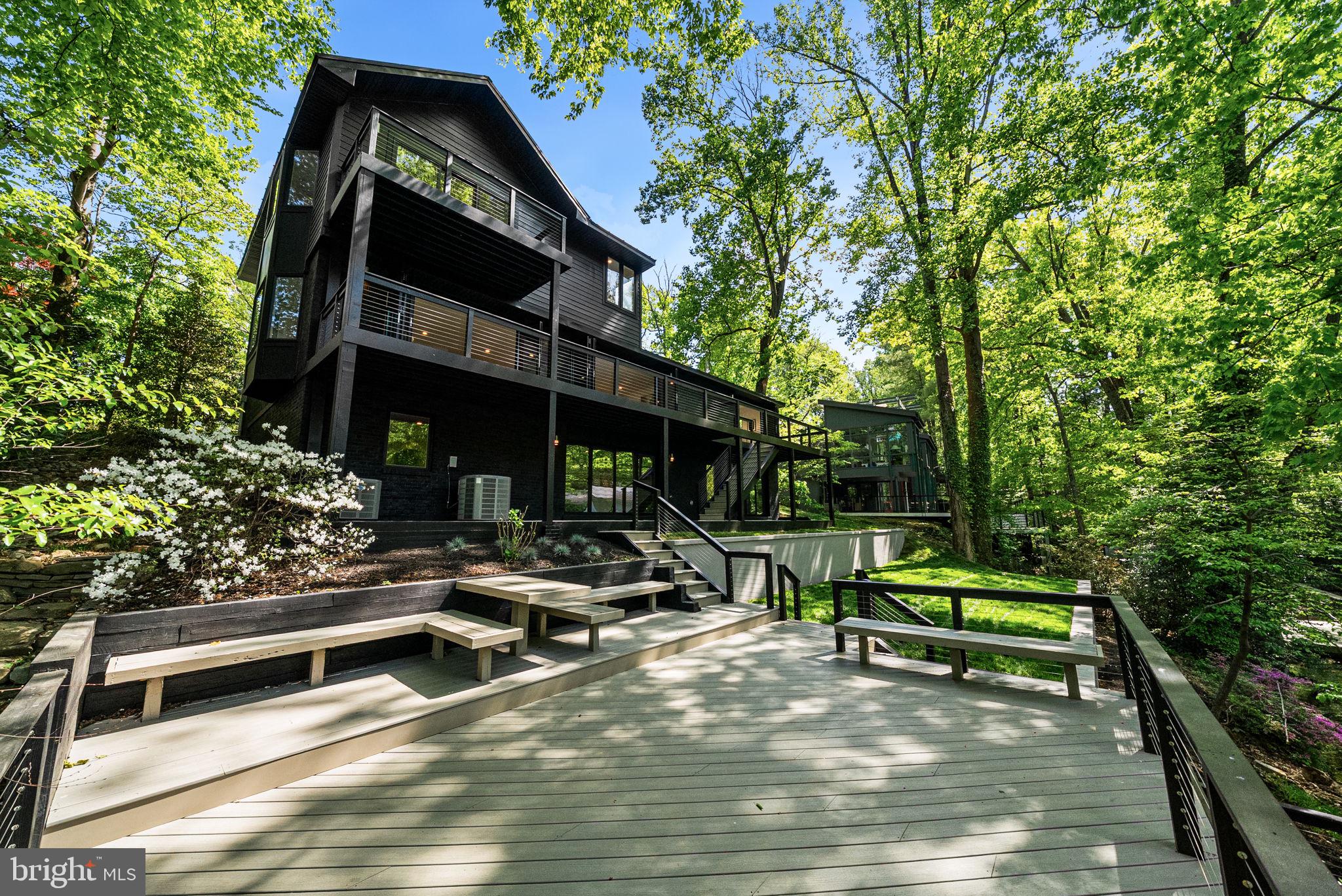 3804 LAKEVIEW TERRACE