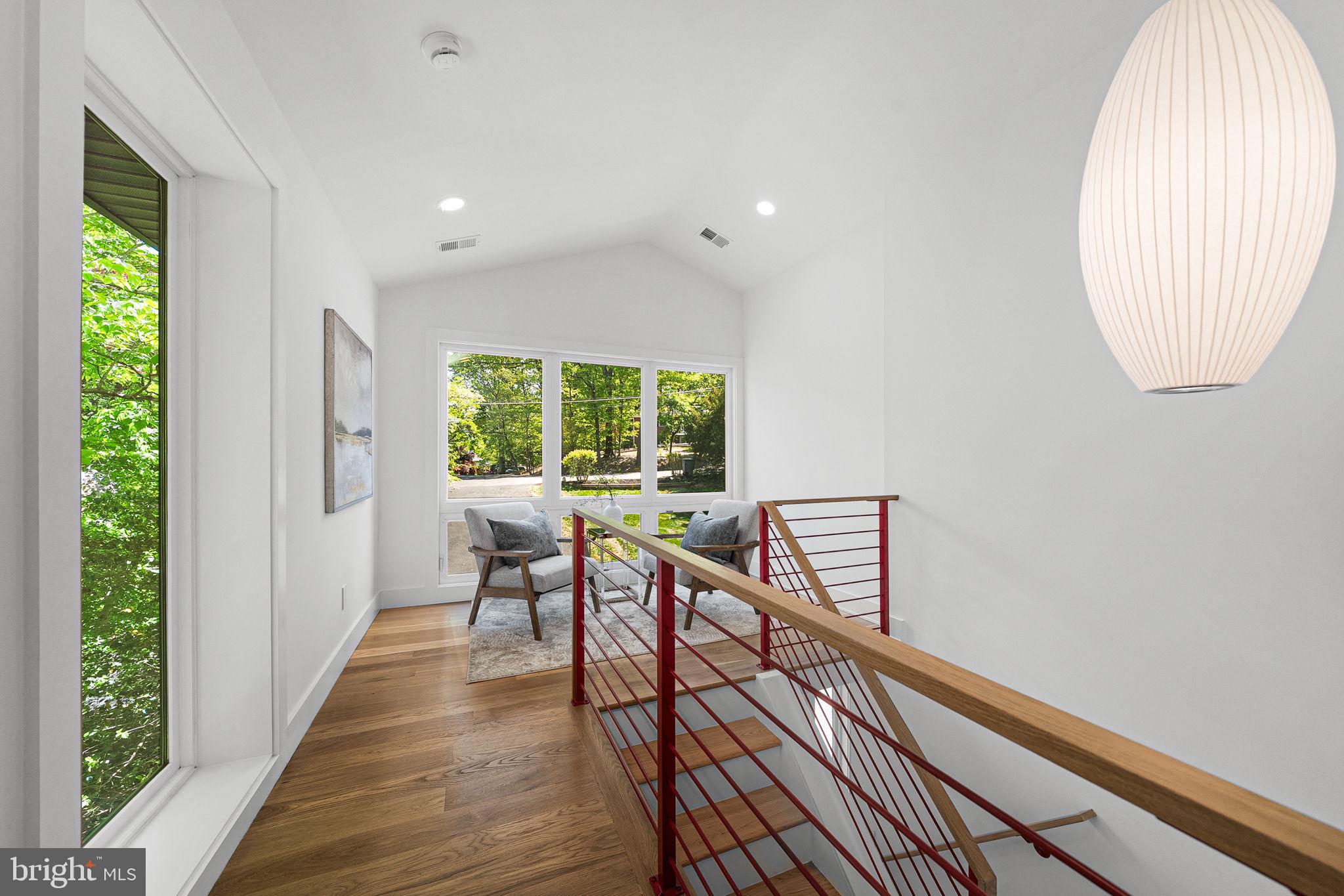 3804 LAKEVIEW TERRACE