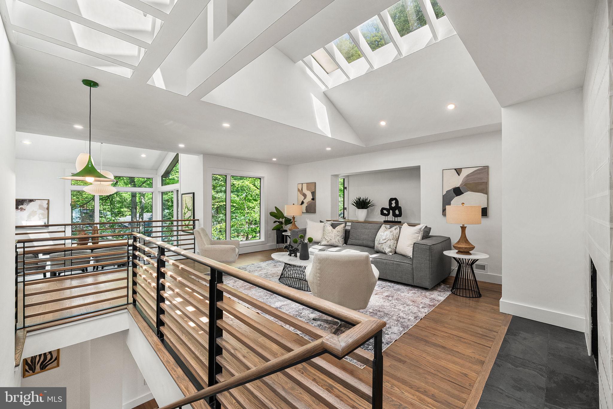 3800 LAKEVIEW TERRACE