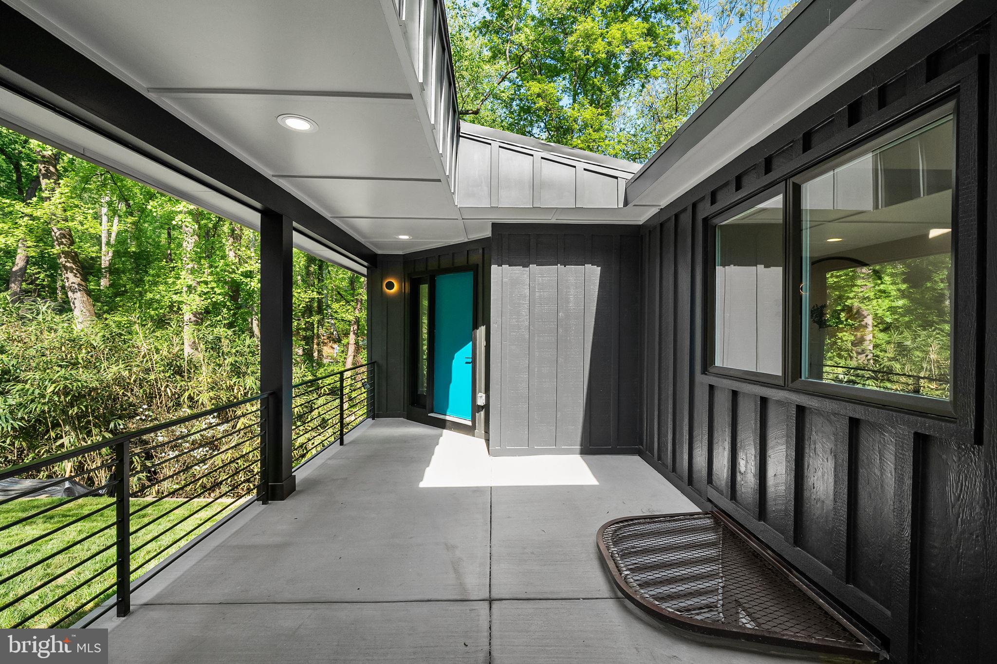 3800 LAKEVIEW TERRACE