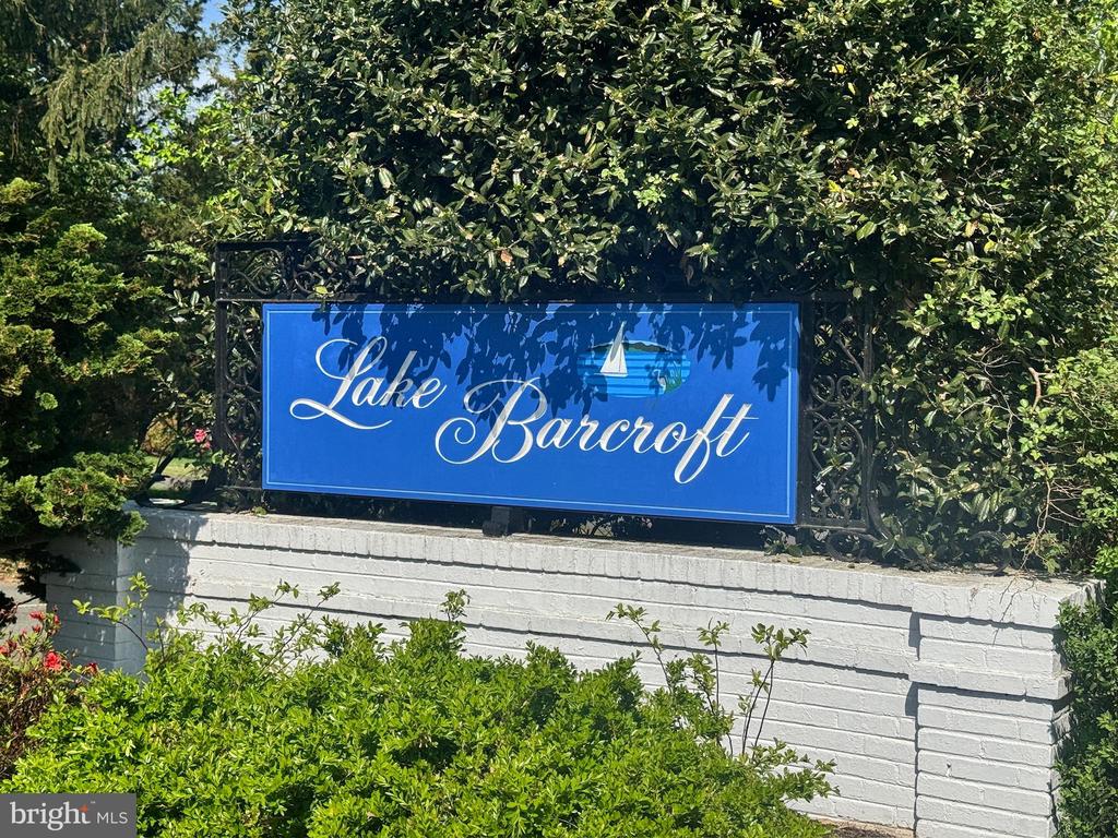 3800 LAKEVIEW TERRACE