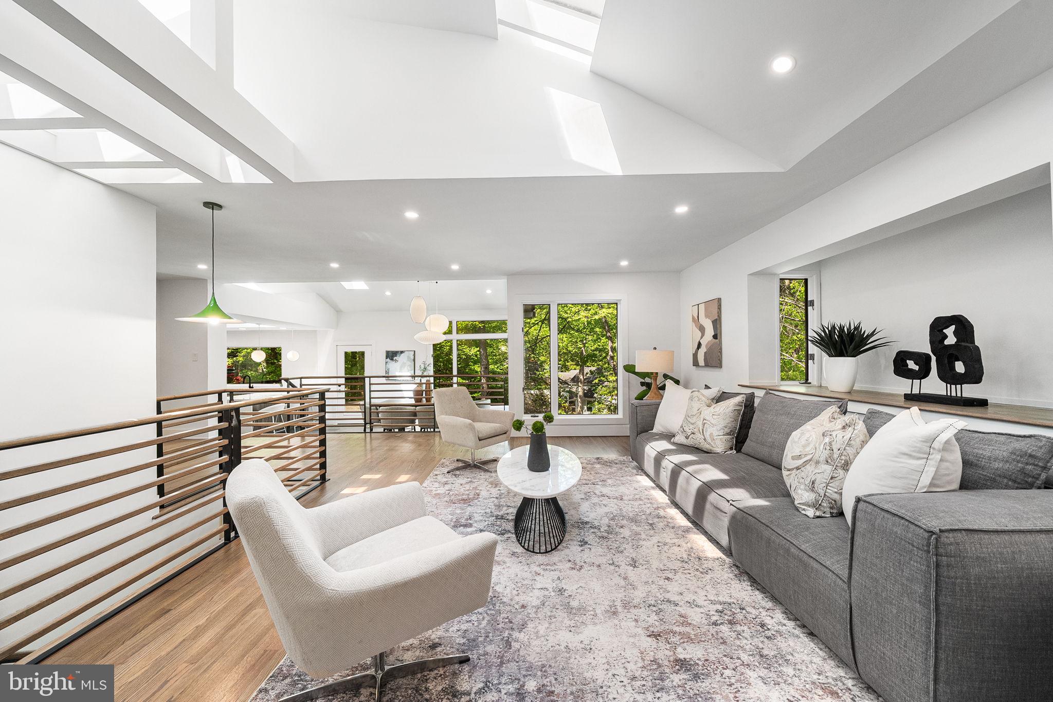 3800 LAKEVIEW TERRACE