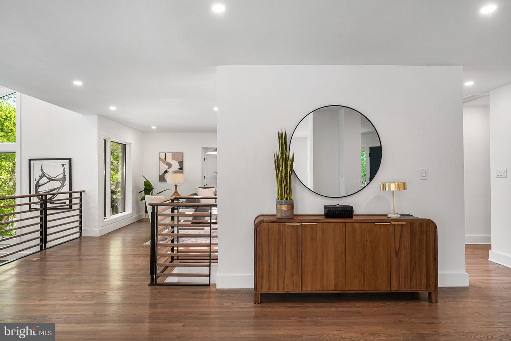 3800 LAKEVIEW TERRACE