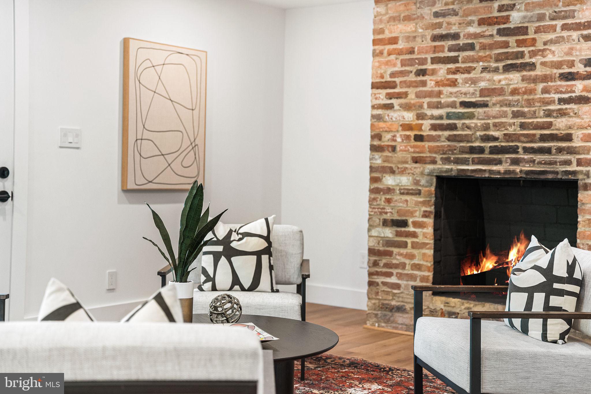 3800 LAKEVIEW TERRACE