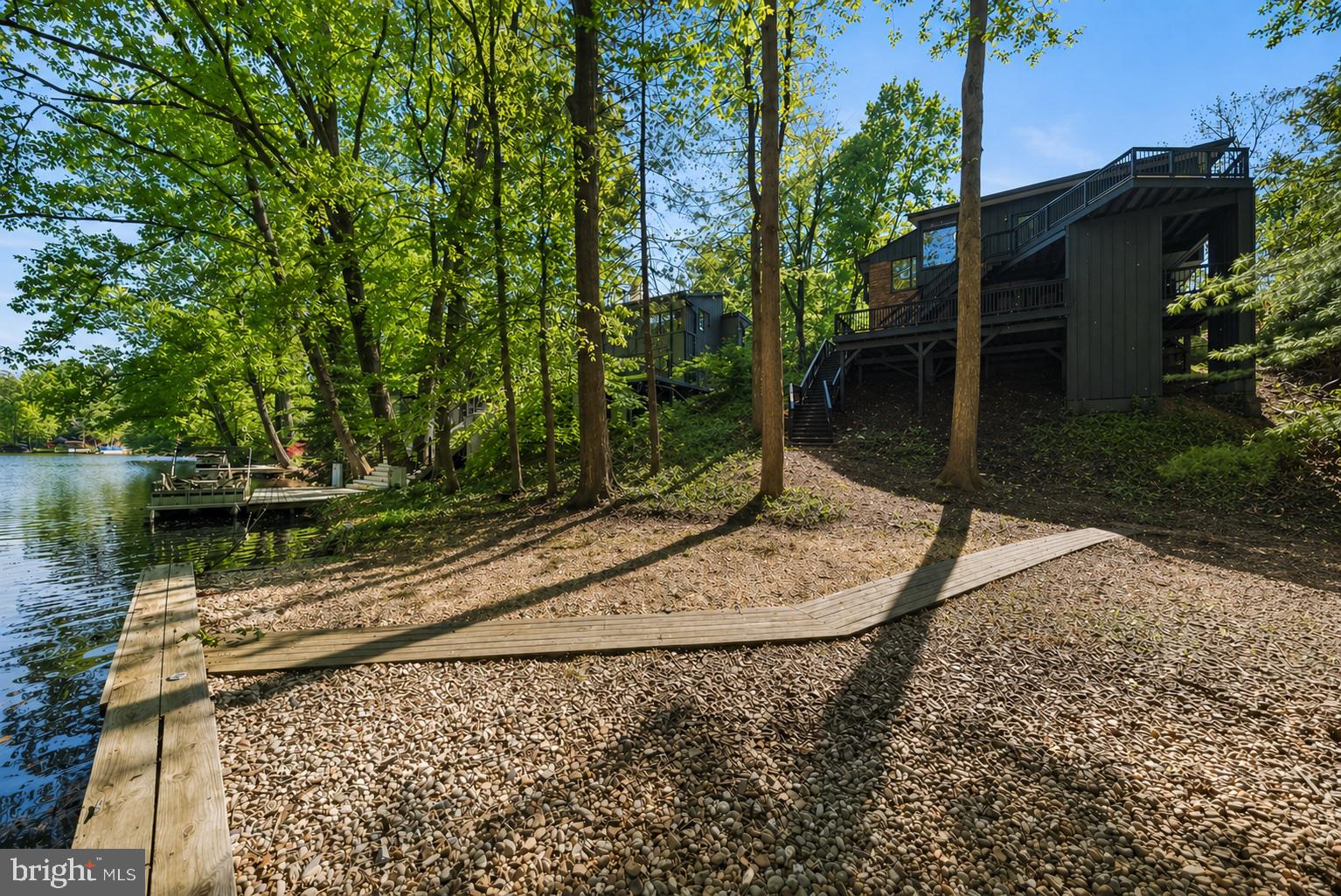 3800 LAKEVIEW TERRACE