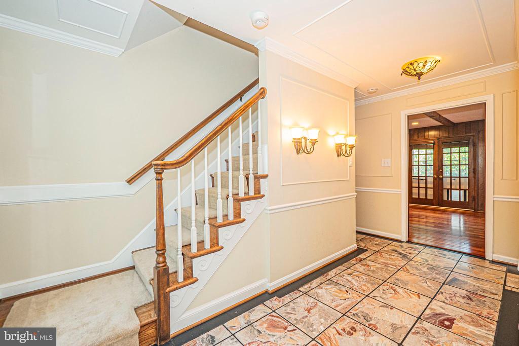 3901 LOCUST LANE
