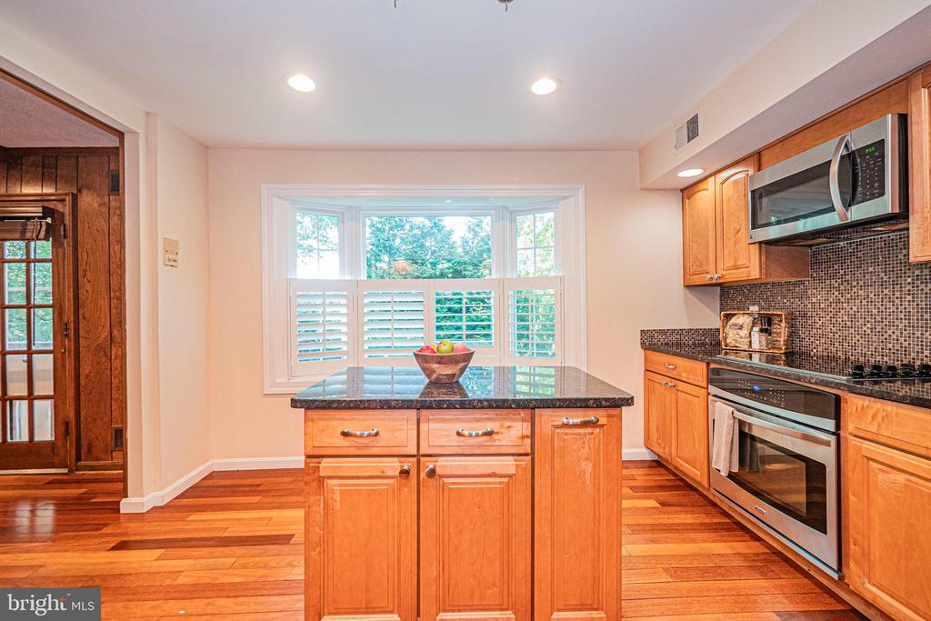 3901 LOCUST LANE