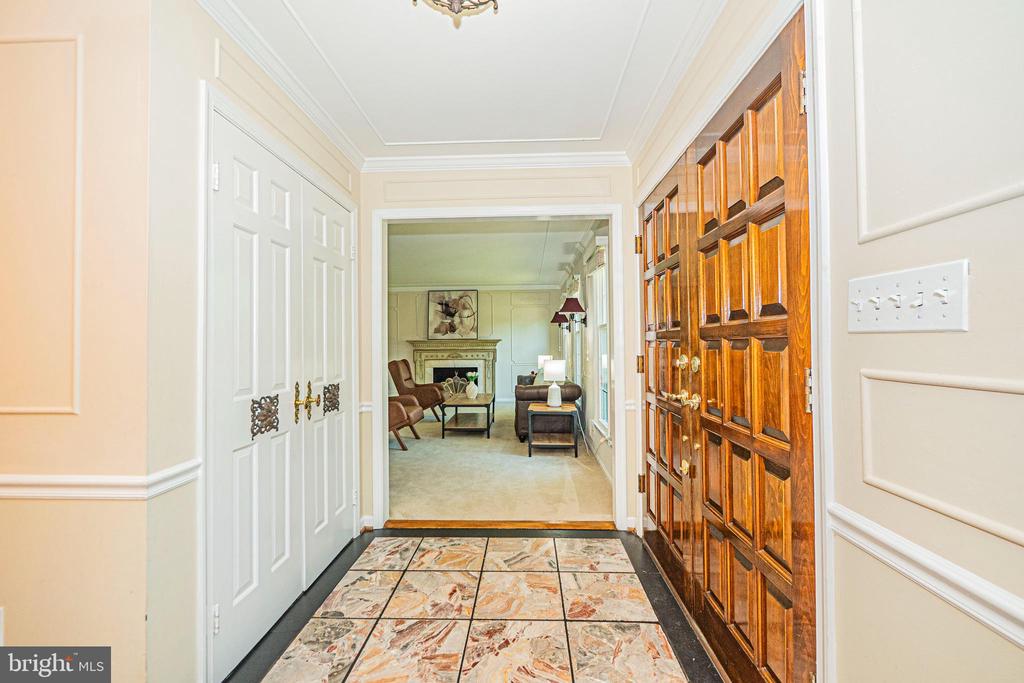 3901 LOCUST LANE