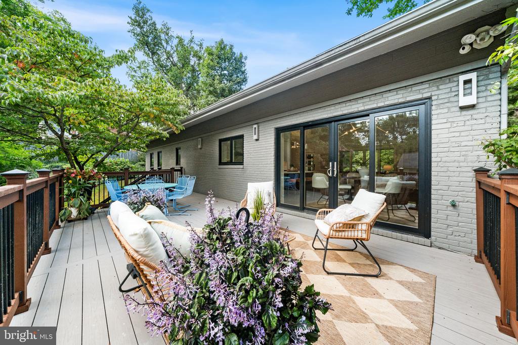 6417 LYRIC LANE