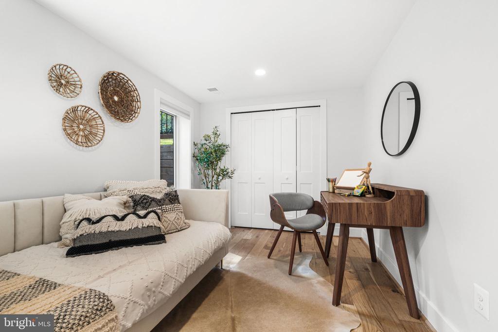 6417 LYRIC LANE