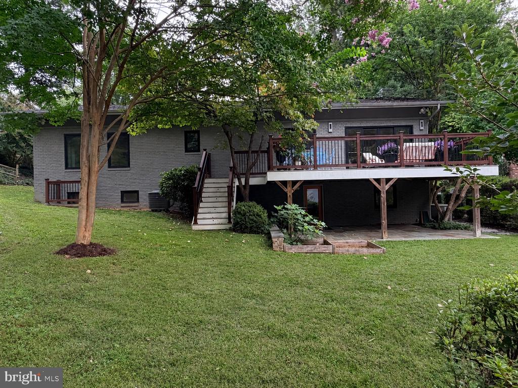 6417 LYRIC LANE