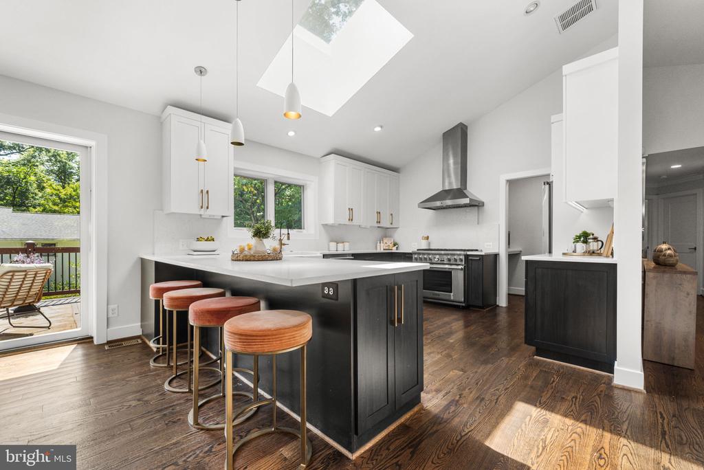 6417 LYRIC LANE