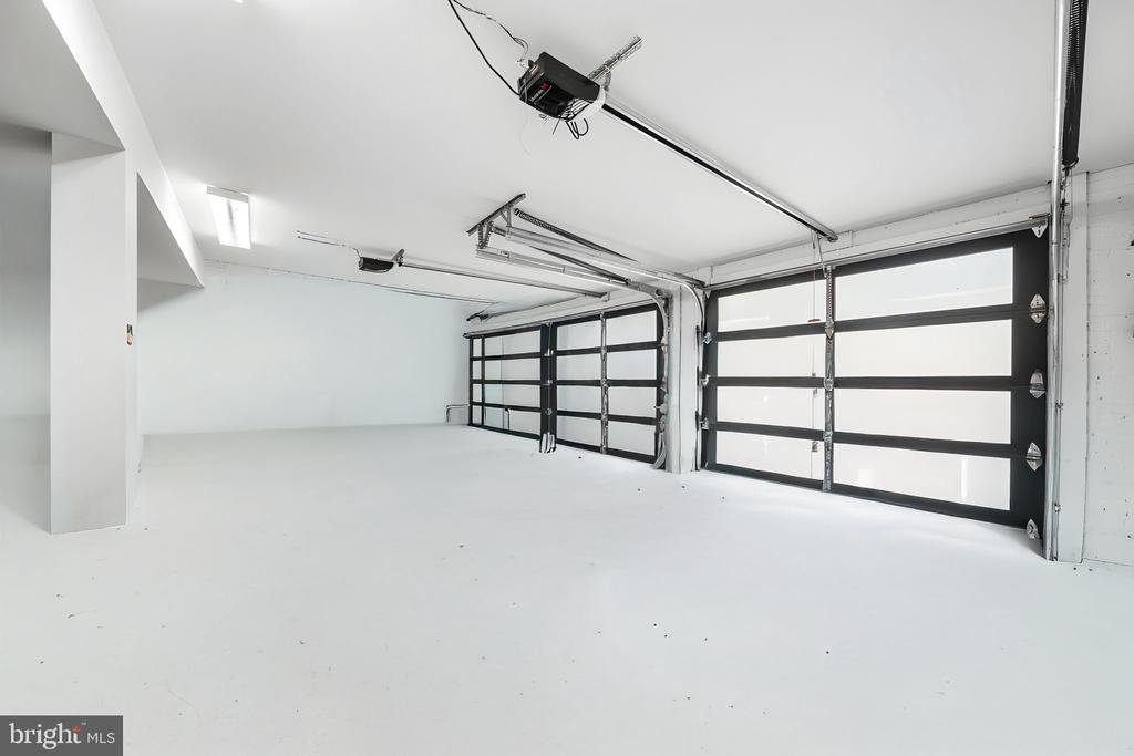 6417 LYRIC LANE