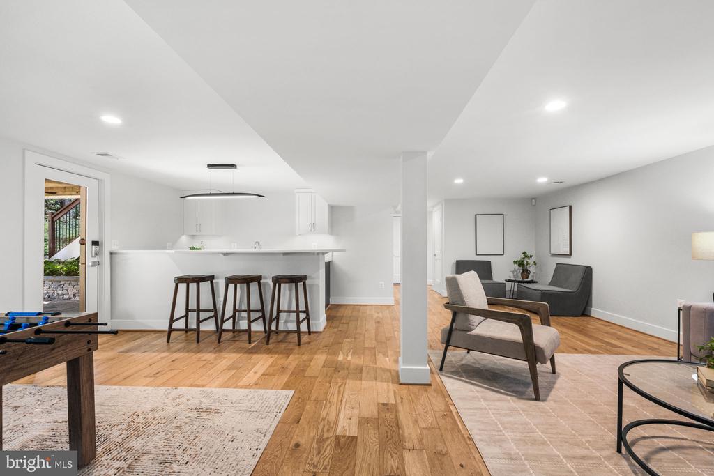 6417 LYRIC LANE