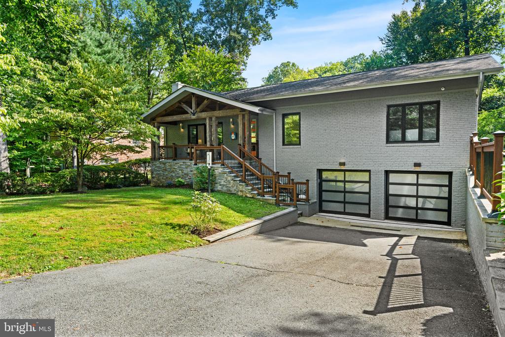 6417 LYRIC LANE