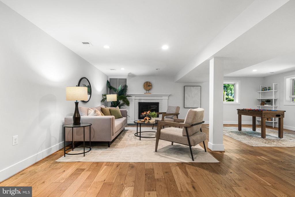 6417 LYRIC LANE