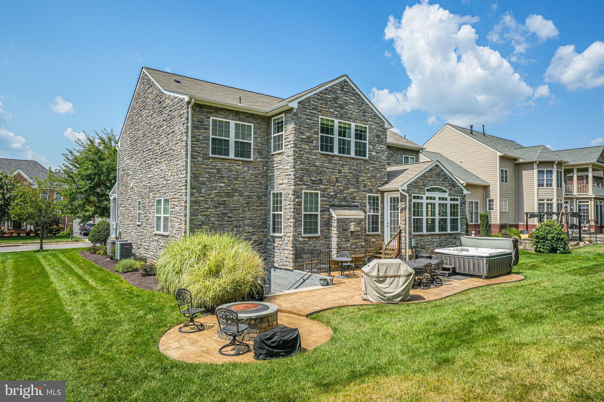 8069 TYSONS OAKS COURT