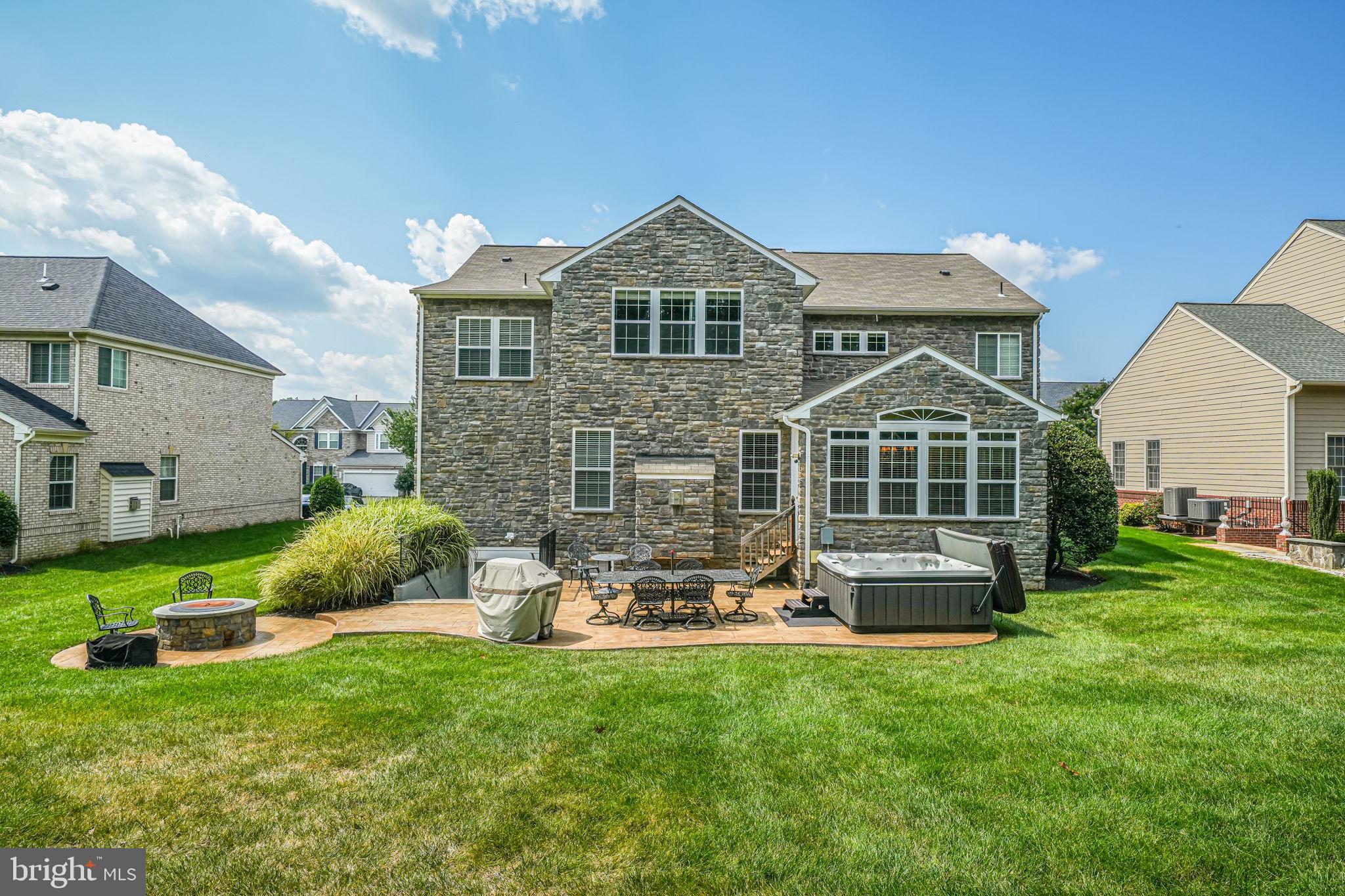 8069 TYSONS OAKS COURT