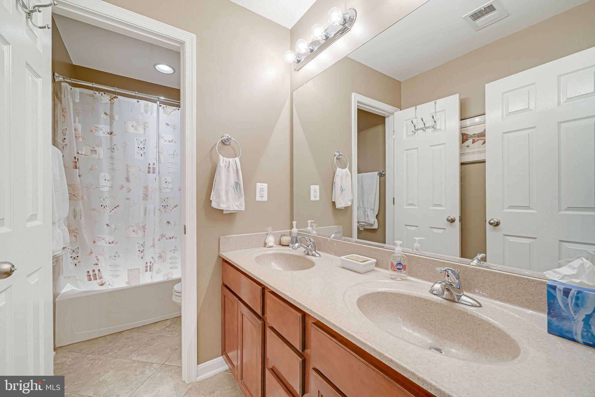 8069 TYSONS OAKS COURT