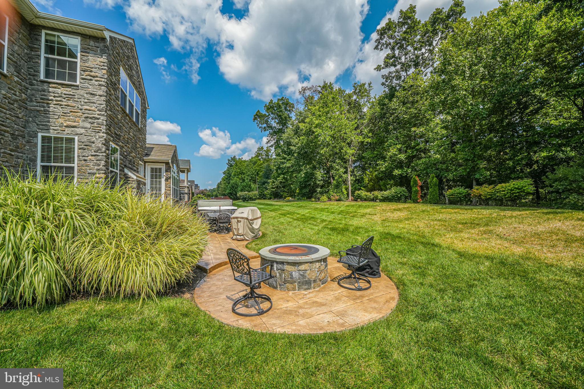 8069 TYSONS OAKS COURT