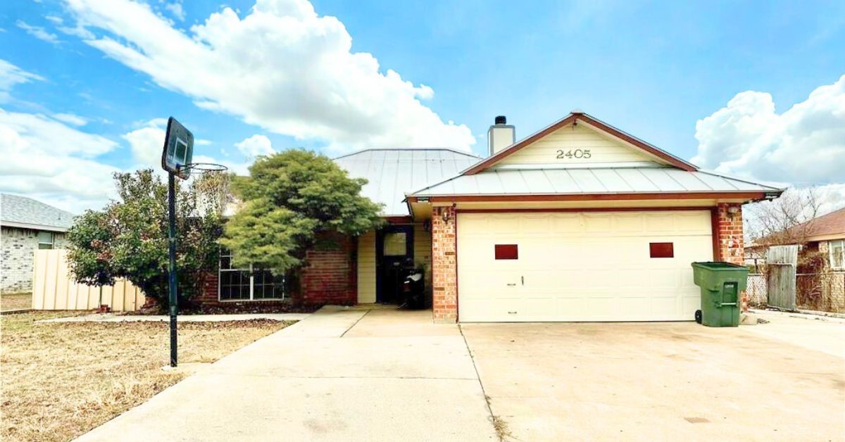 2405 Huckleberry Drive