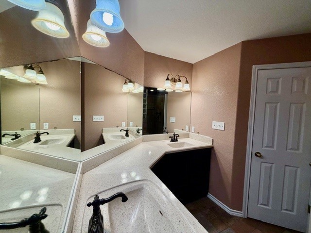 2123 Grizzly Trail