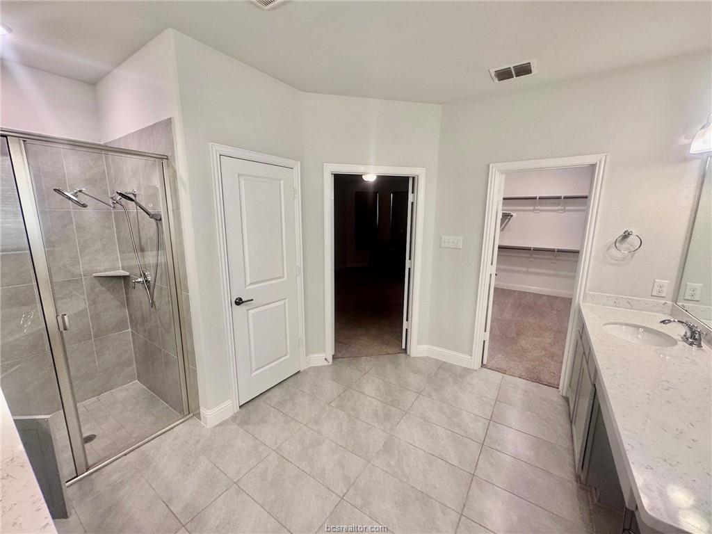808 Lemmon Lane