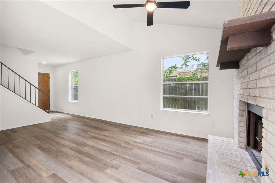 2402 Skylark Circle