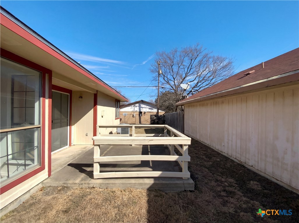 2001 Cimmaron Drive