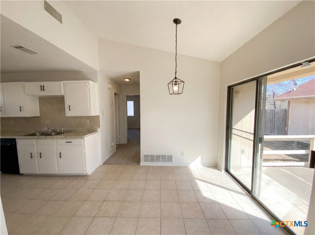 2001 Cimmaron Drive