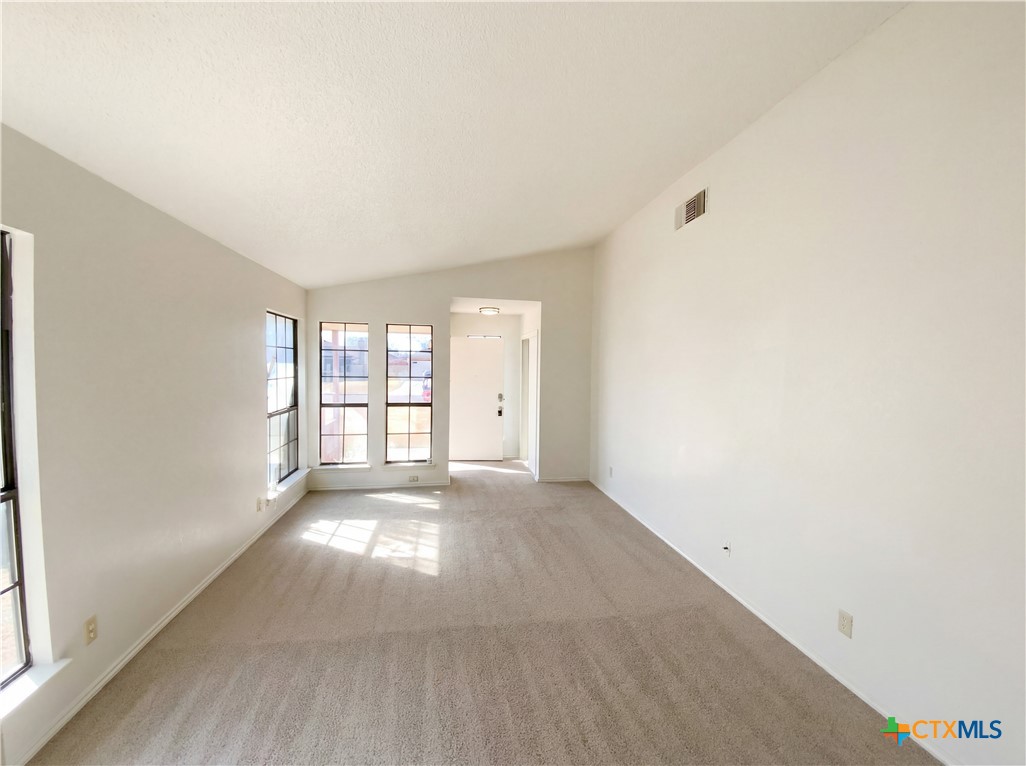 2001 Cimmaron Drive